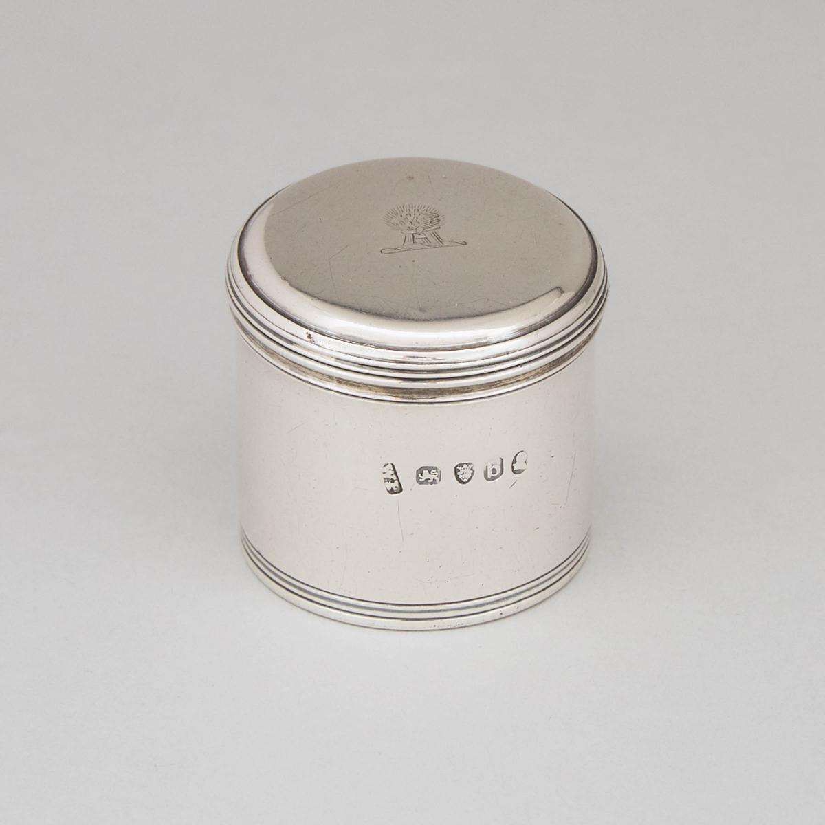 George III Silver Circular Box, William Parker, London, 1817, height 1.6 in — 4 cm, diameter 1.6 in