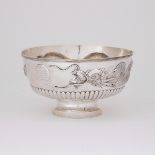 A Chinese Export Silver 'Dragon' Footed Bowl, Circa 1926, 约1926年 中国外销银龙碗, 5.9 x 10.7 in — 15 x 27.3