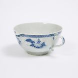 A Large Bowl-Shaped Jug from the Nanking Cargo, Qianlong Period, Circa 1750, 乾隆时期 约1750年 '南京号'海捞瓷碗形水