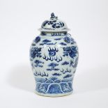 A Blue and White 'Dragon' Jar and Cover, Late Qing Dynasty, 晚清时期 青花龙纹盖罐, height 14.6 in — 37 cm