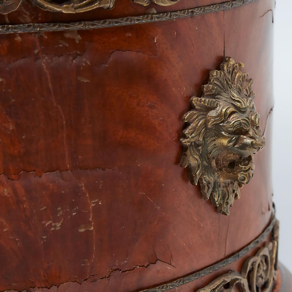 Large French Ormolu Mounted Oval Mahogany Jardiniere on Stand, c.1900, 24 x 36 x 19 in — 61 x 91.4 x - Image 5 of 5