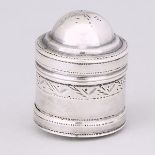 George III Silver Pocket Nutmeg Grater, c.1800, height 1.1 in — 2.8 cm