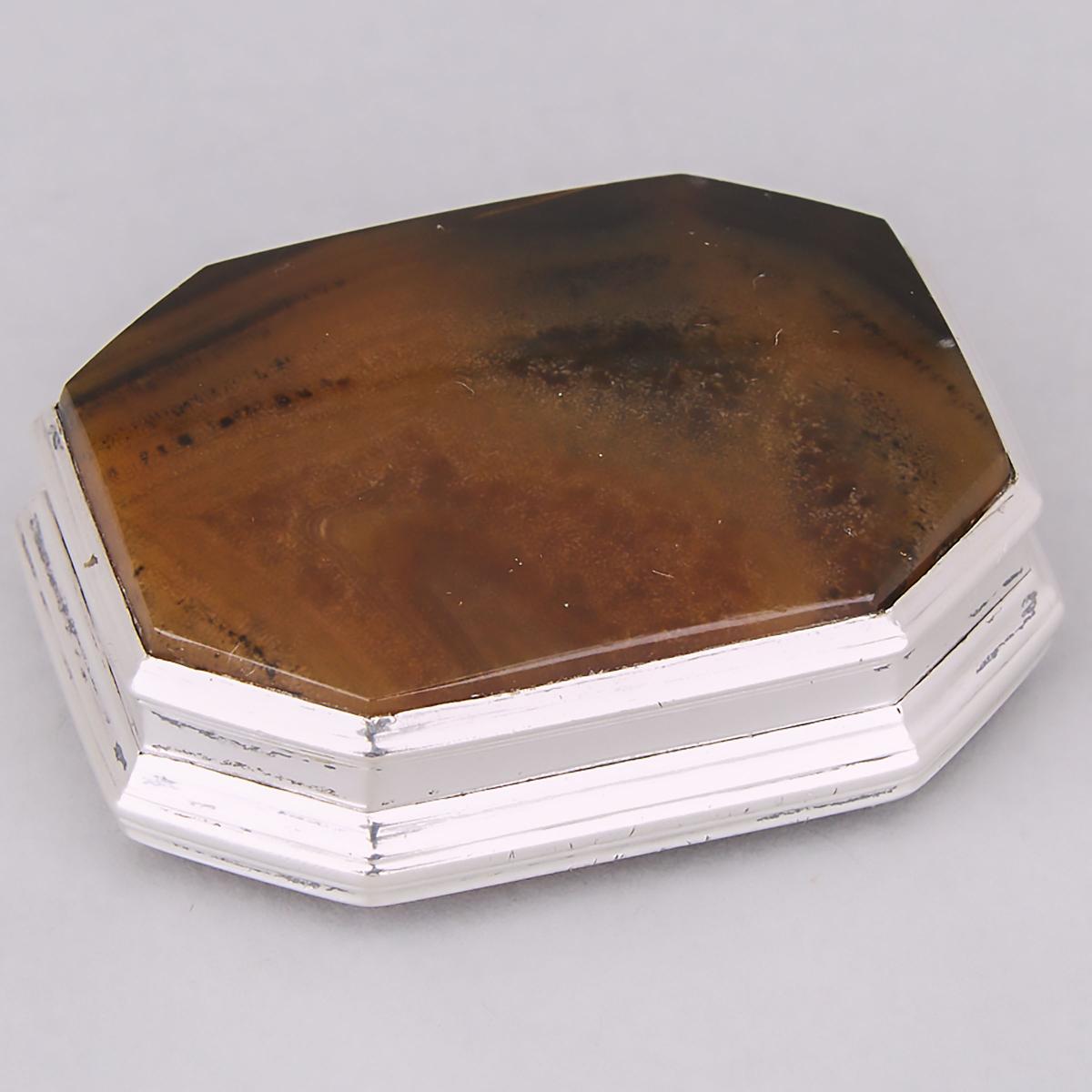George III Silver Mounted Agate Octagonal Shaped Snuff Box, c.1800, length 2.1 in — 5.3 cm - Image 2 of 3