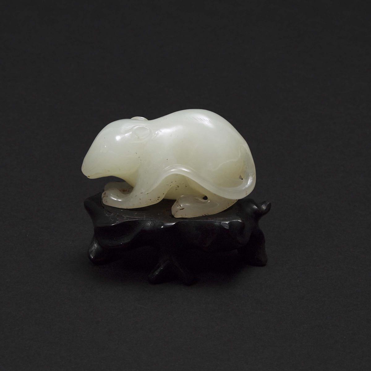 A White Jade Figure of a Rat, 白玉鼠摆件, 1.3 x 2.3 x 1.1 in — 3.3 x 5.8 x 2.7 cm