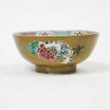 A Chinese Export Famille Rose and Cafe-au-Lait Floral Bowl, 18th Century, 十八世纪 外销粉彩酱釉花卉纹碗, diameter