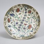 Iznik 'Storm in a Teacup' Polychrome Pottery Dish 17th century, diameter 12.25 in — 31.1 cm