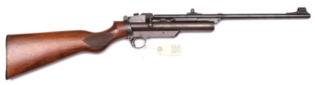 A final type .22” Webley Service Mark II air rifle, number S13116. GWO & C (the 18½” barrel a new