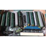 25x items of OO gauge railway by various makes. SR and BR rolling stock including 8x locomotives;