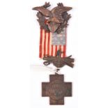 USA Spanish War Veteran’s Cross 1898-1902, trophy of arms suspender, top mount of eagle on wreath,