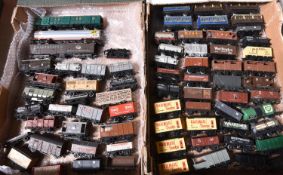 100+ OO gauge freight wagons etc by various makes. Including; 6x 4-wheel coaches, box vans,