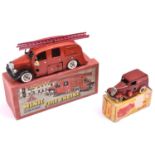 2x Tri-ang Minic vehicles. A Fire Engine (62M). With electric headlamps, 2-part plastic ladder on