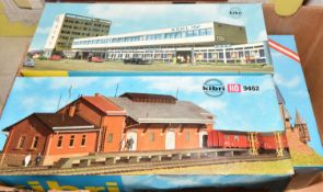 3 Kibri HO gauge Plastic Kits. Falkenstein Castle (9010), Kehl Bahnhof (9514) and Goods Station (B-