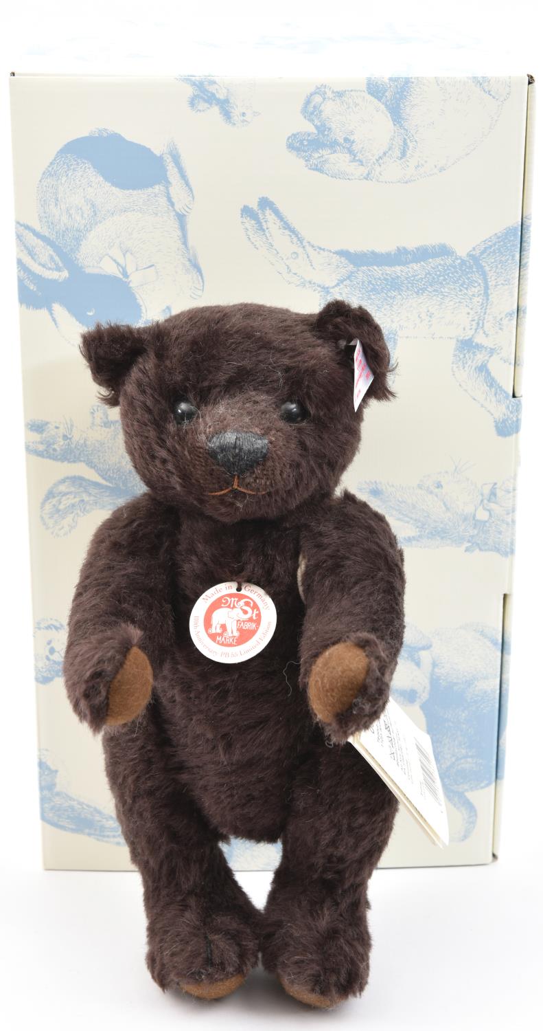 3 Steiff. A 2001-2002 Limited Edition 1/1500 Collector's Bear for 'Teddy Bears Of Witney' - Teddy - Image 3 of 3