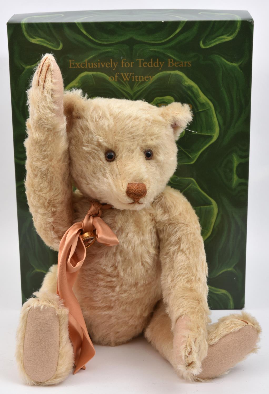 3 Steiff. A 2001-2002 Limited Edition 1/1500 Collector's Bear for 'Teddy Bears Of Witney' - Teddy