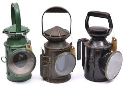 3x railway hand lamps. Standard three aspect lamps all complete with glasses and burners. One