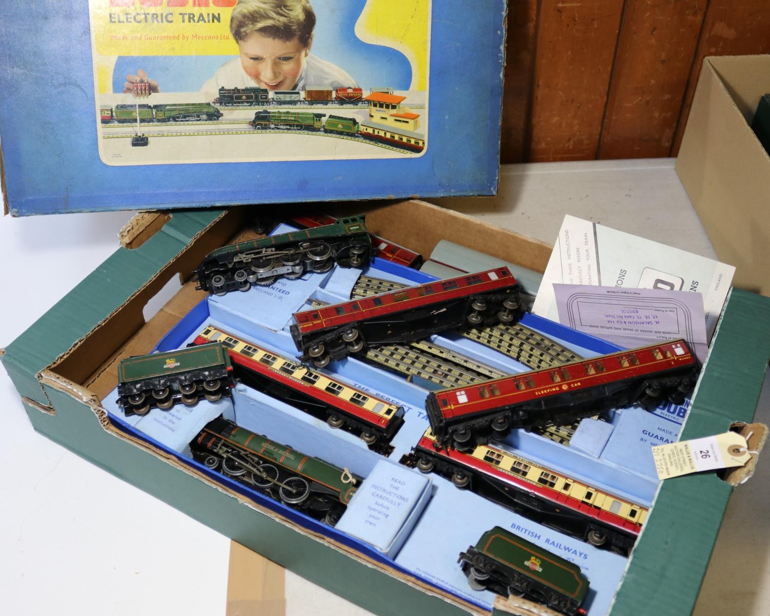 Hornby Dublo 3-rail Passenger Train Set EDP12. Comprising a BR 4-6-2 tender locomotive 'Duchess of