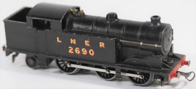 A Hornby Dublo pre-war 3-rail LNER Class N2 0-6-2T locomotive (EDL7) 2690, in satin black livery