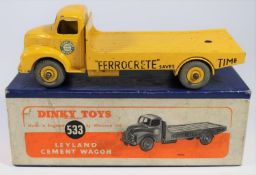 A Dinky Toys Leyland Cement Wagon, Ferrocrete (533). In yellow livery. Boxed, some wear/minor