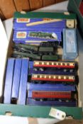 Hornby Dublo 2-rail model railway. 2x BR 4-6-0 Bristol Castle tender locomotives, RN7013, one boxed.