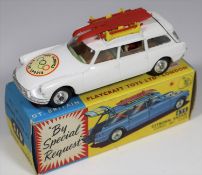 Corgi Toys Citroen Safari 'Corgi Ski Club' (475). In white with light blue/light brown interior,