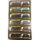 6x Mainline Railways OO gauge locomotives. A BR Rebuilt Patriot Class 4-6-0, Sir Robert Turnball