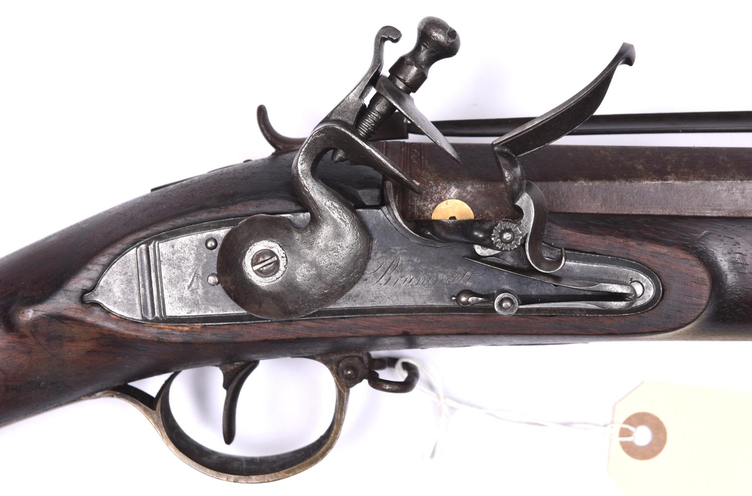 A 12 bore flintlock coaching carbine with top spring bayonet by Brummit (Nottingham) c 1800, 35½” - Image 2 of 2