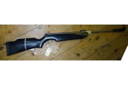 A Spanish .22” Cometa Mod 300 break action air rifle, number 5563-14, the metalwork with satin