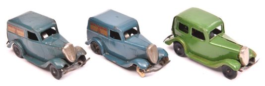 3x Tri-ang Minic post-war clockwork vehicles; a Ford Saloon (1M) in green with plastic wheels. 2x