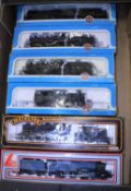 6x OO gauge locomotives. 4x Airfix; BR Royal Scot Class 4-6-0, Royal Scot 46100, in lined