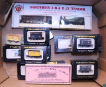 14x N gauge railway items by Graham Farish, Bachmann, etc. Including 4x locomotives; A GWR Class