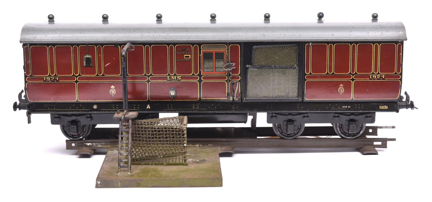 A Gauge One railway Carette for Bassett Lowke LMS 1924 Royal Mail TPO coach. Travelling Post - Image 3 of 3