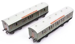 2 Bing Gauge One Southern Railway passenger coaches. A Third class side-corridor coach with