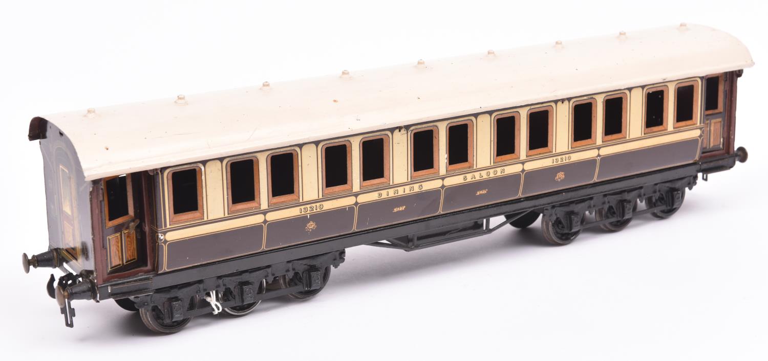 A Gauge One railway Carette LNWR 12-wheel Dining Saloon with opening doors. 13210, in lined