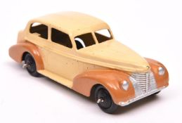 A scarce Dinky Toys 39 Series Oldsmobile 6 sedan (39b). An example in two tone U.S. export