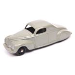 Dinky Toys 39 Series Lincoln Zephyr Coupe (39c). An example in light grey with black crackle