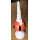 A GWR signal finial. Cast iron, painted in red and white. Approx 600mm high. GC, some internal