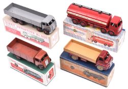 4 Dinky Toys Trucks. A loose early Foden Diesel 8 Wheel Wagon (501). An example in light grey with