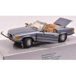 A CMC 1:18 scale Mercedes-Benz 450SL. An example in light metallic blue with fawn interior. Boxed,