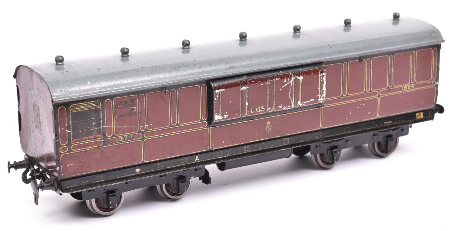 A Gauge One railway Carette for Bassett Lowke LMS 1924 Royal Mail TPO coach. Travelling Post - Image 2 of 2