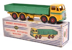 Dinky Supertoys Leyland Octopus Wagon. (934). Example with yellow cab and chassis, with hook.