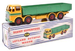 Dinky Supertoys Leyland Octopus Wagon. (934). Example with yellow cab and chassis, with hook.