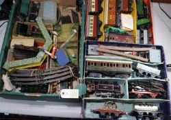 A quantity of Hornby O gauge railway. Including 3x clockwork locomotives; a BR No.50 0-4-0 tender