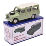 A 2018 W.M.T.C. (Wessex Model & Toy Collectors) model of a 1960's Series 2 Land Rover Safari.