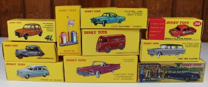 10 Atlas French Dinky Toys. Peugeot 403 Familiale, Borgward Isabella Coupe, Peugeot Fourgon Tole,
