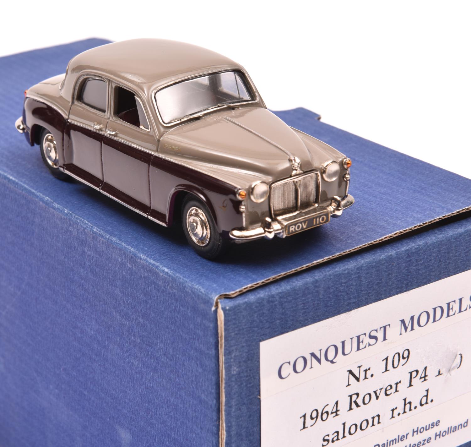 Conquest Models No.109 1964 Rover P.4 110 Saloon, R.H.D. An example in Stone Grey and Burgundy