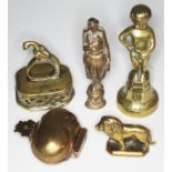 A mixed lot of antique brass items inlcuding mascot, seal etc.