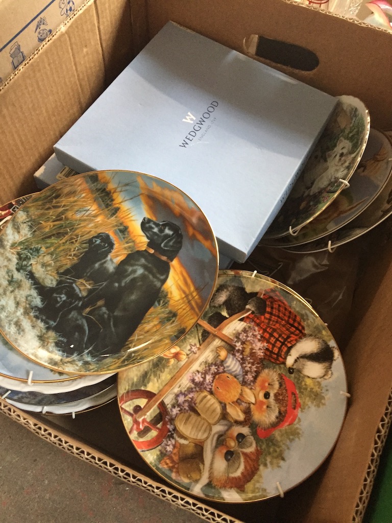 A box of collectors plates including Wedgwood