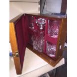 Decanter and 4 whisky glasses in wooden case