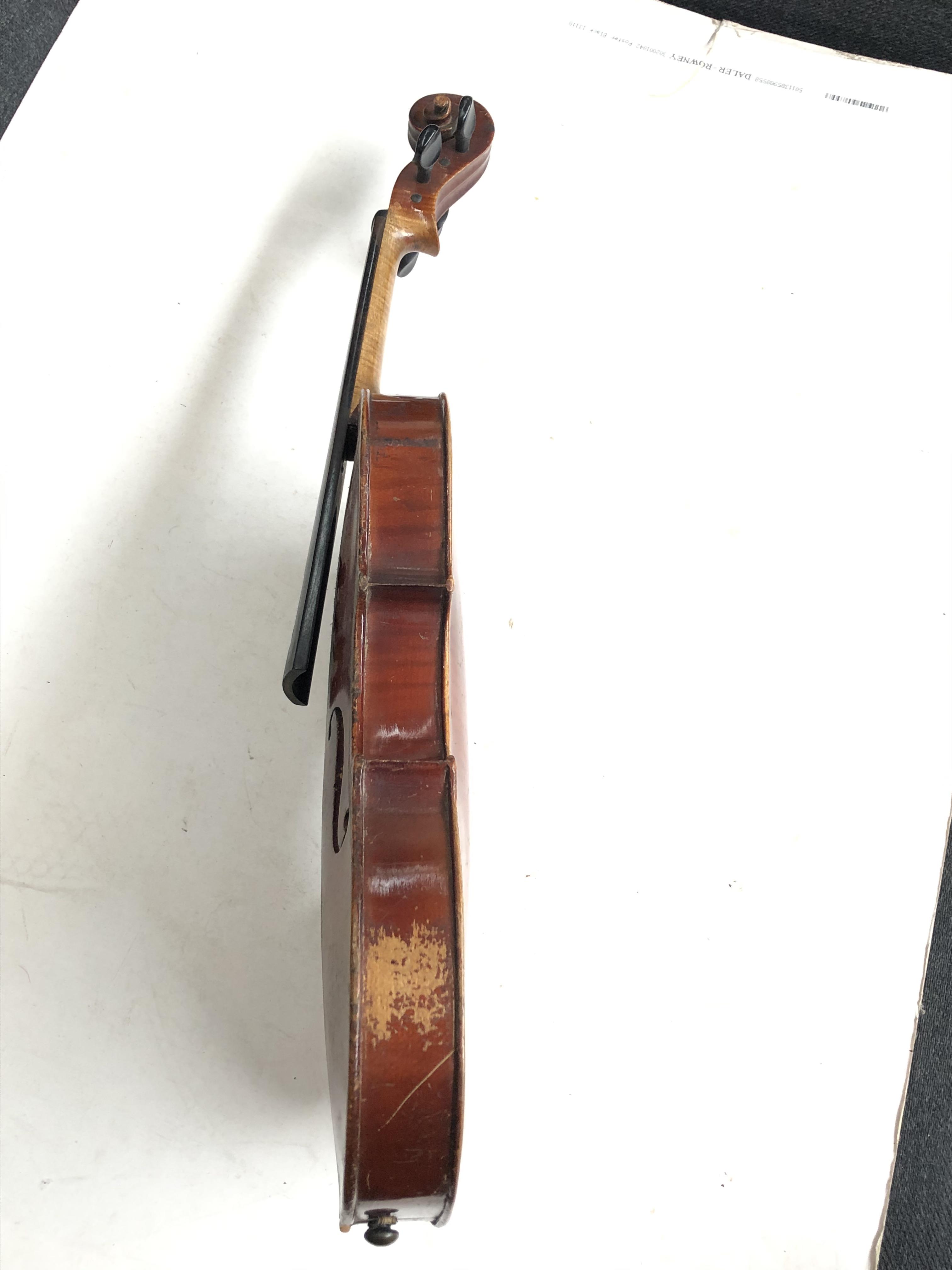 A late 19th violin bearing interior label 'Antonius Stradivarius Cremonensis Faciebat Anno 1777 Made - Bild 6 aus 25