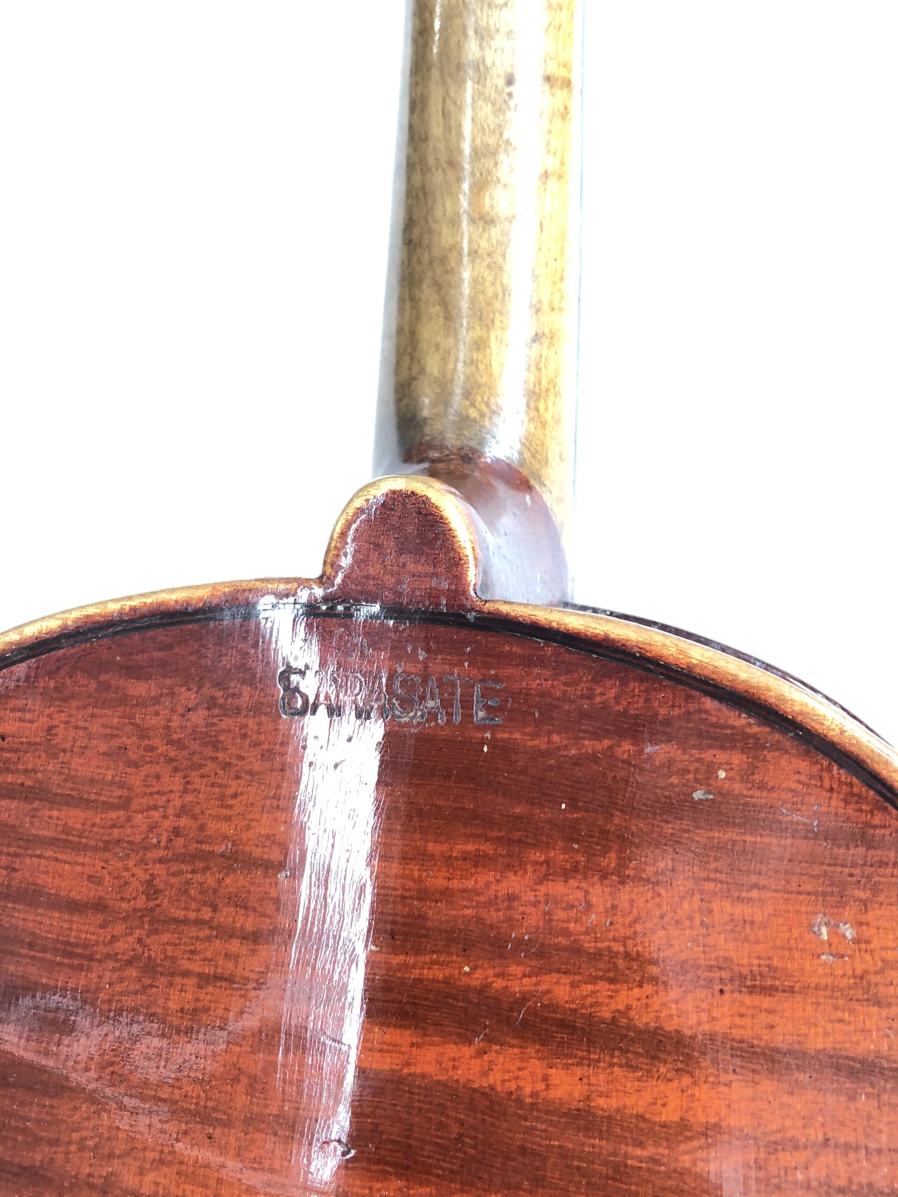 A late 19th violin bearing interior label 'Antonius Stradivarius Cremonensis Faciebat Anno 1777 Made - Bild 10 aus 25